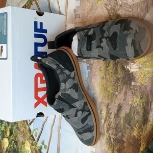 Xtratuf sharkbyte canvas black camo slip on shoes size 9.5